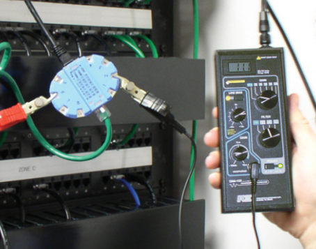 新华美国REI CMA-100反监听音频放大器